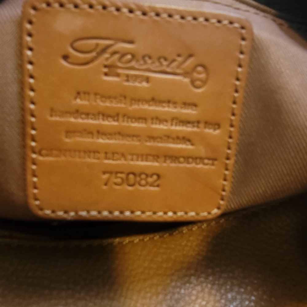 Fossil leather purse - Picture 6 of 7